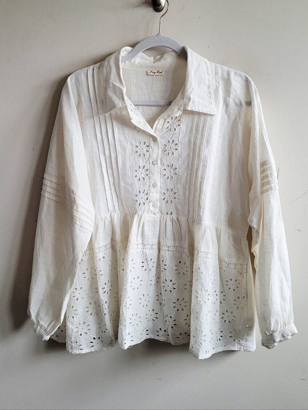 Kings Road Eylet Peasant Blouse